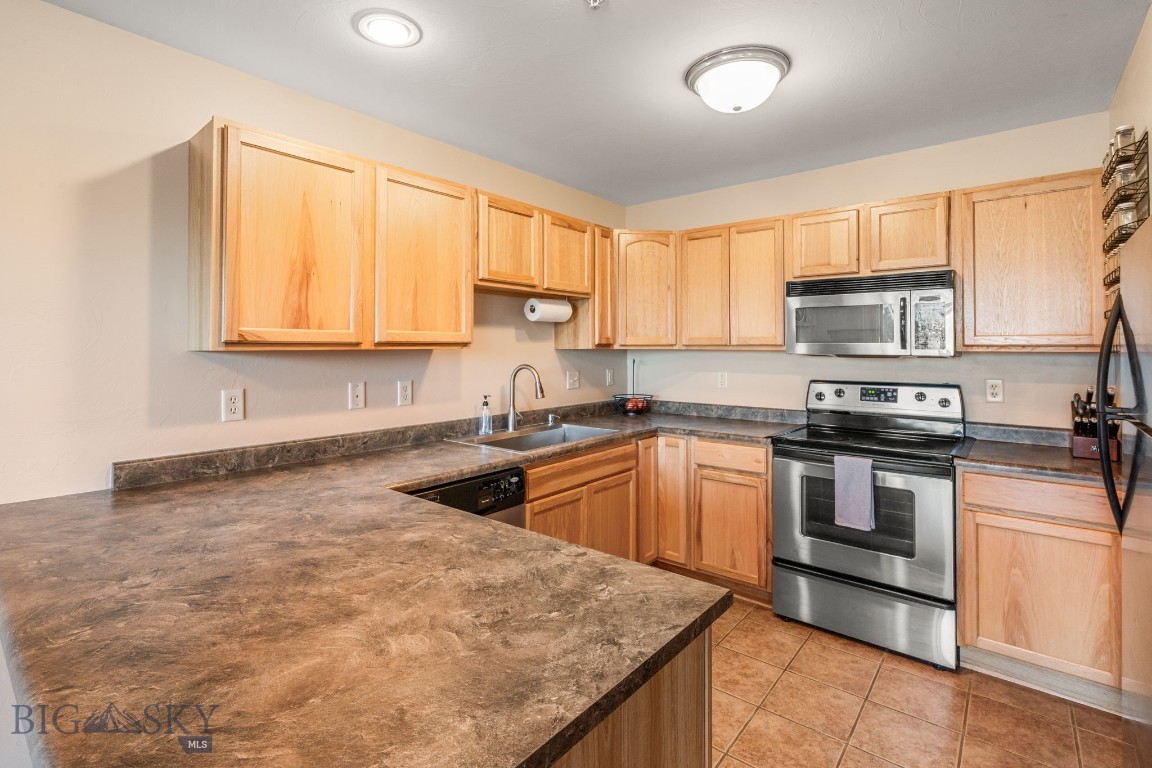 Emerald Park Condos - Residential