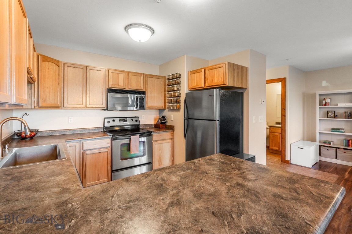 Emerald Park Condos - Residential