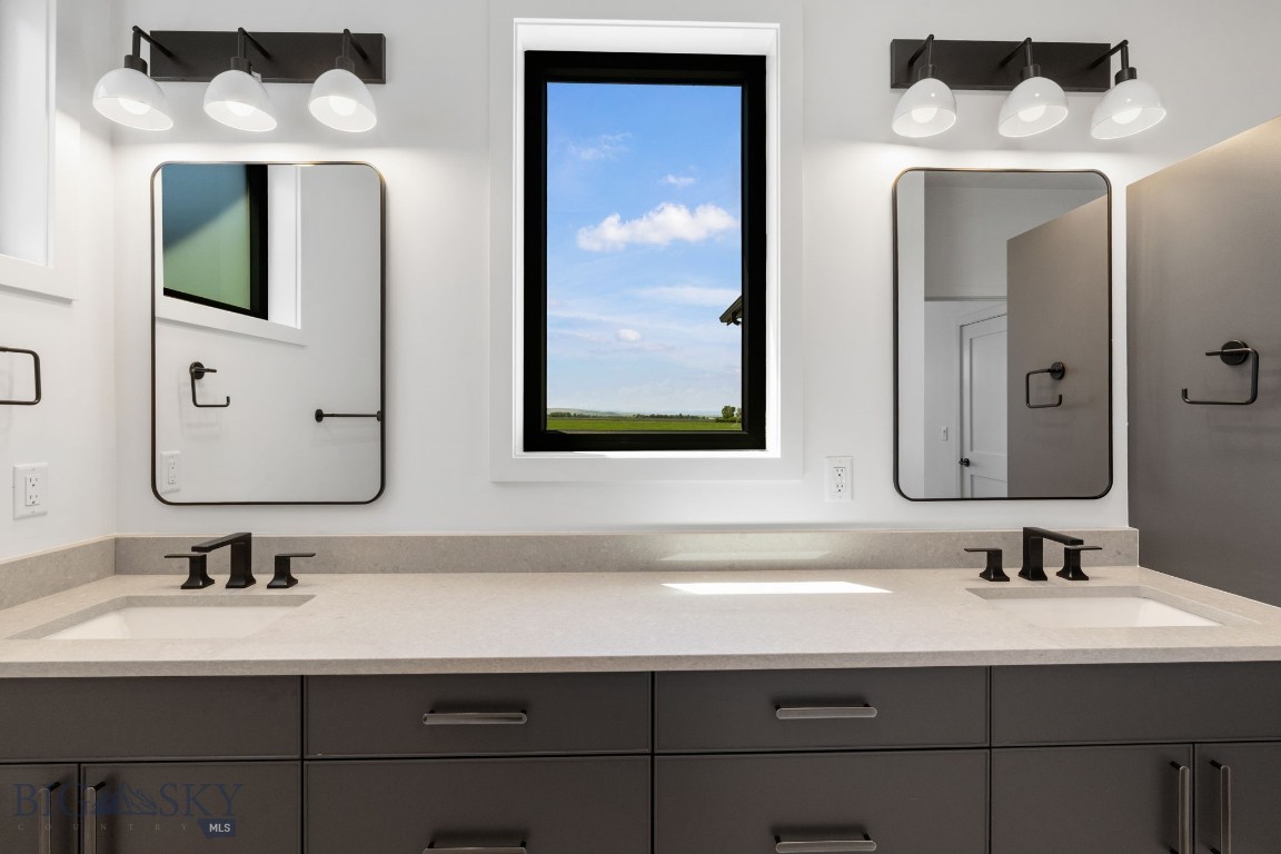 Bozeman, Montana 59718, United States, 4 Bedrooms Bedrooms, ,3 BathroomsBathrooms,Residential,Contingent,143024