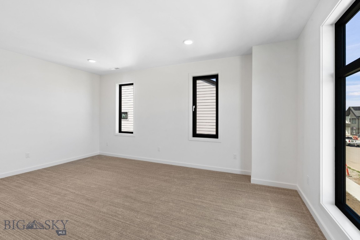 Bozeman, Montana 59718, United States, 4 Bedrooms Bedrooms, ,3 BathroomsBathrooms,Residential,Contingent,143024