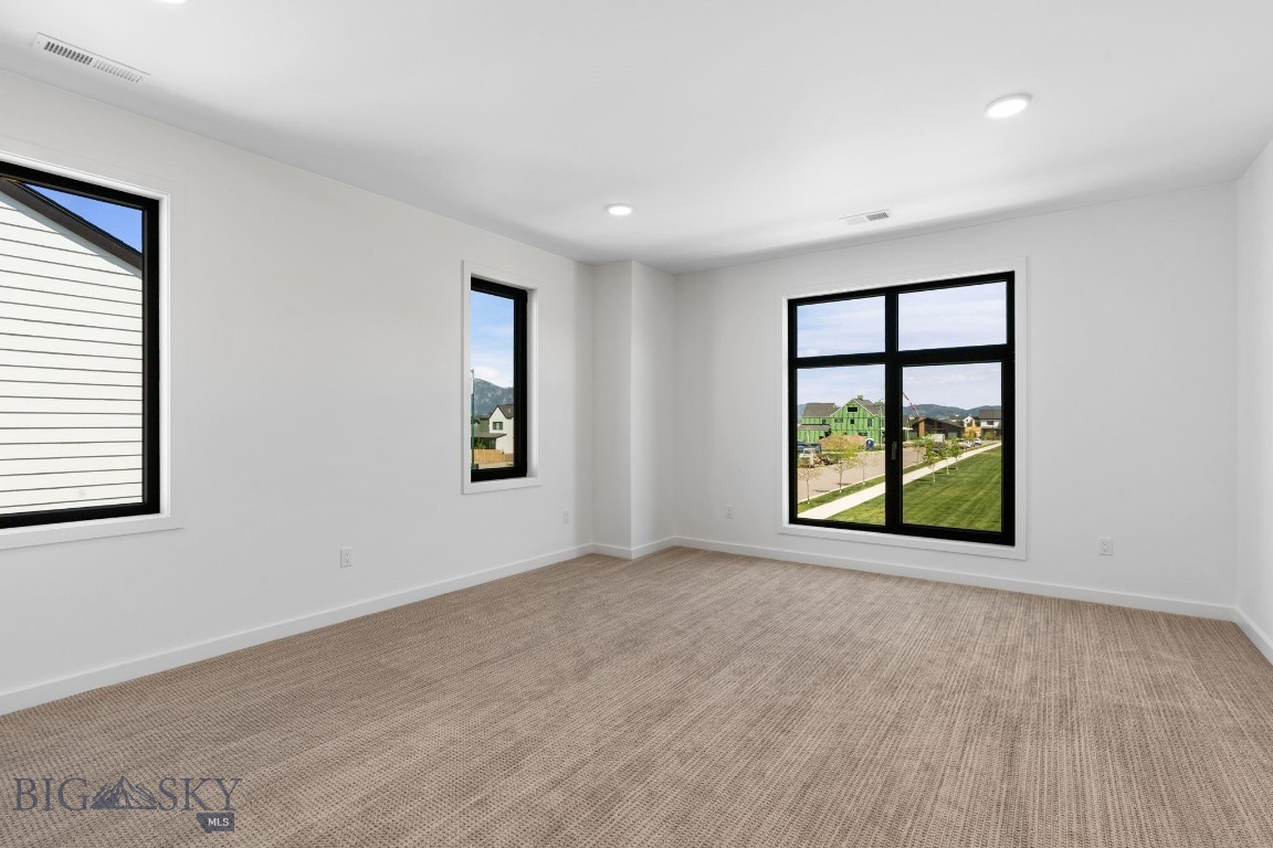 Bozeman, Montana 59718, United States, 4 Bedrooms Bedrooms, ,3 BathroomsBathrooms,Residential,Contingent,143024