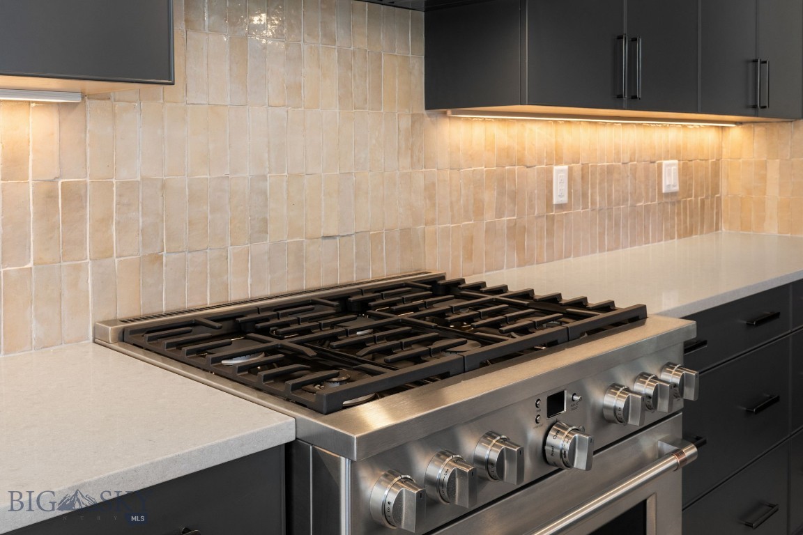 Bozeman, Montana 59718, United States, 4 Bedrooms Bedrooms, ,3 BathroomsBathrooms,Residential,Contingent,143024