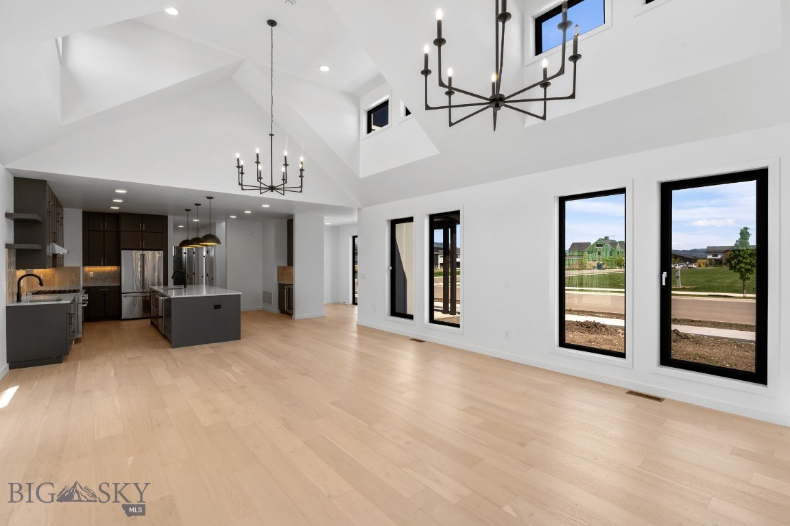 Bozeman, Montana 59718, United States, 4 Bedrooms Bedrooms, ,3 BathroomsBathrooms,Residential,Contingent,143024