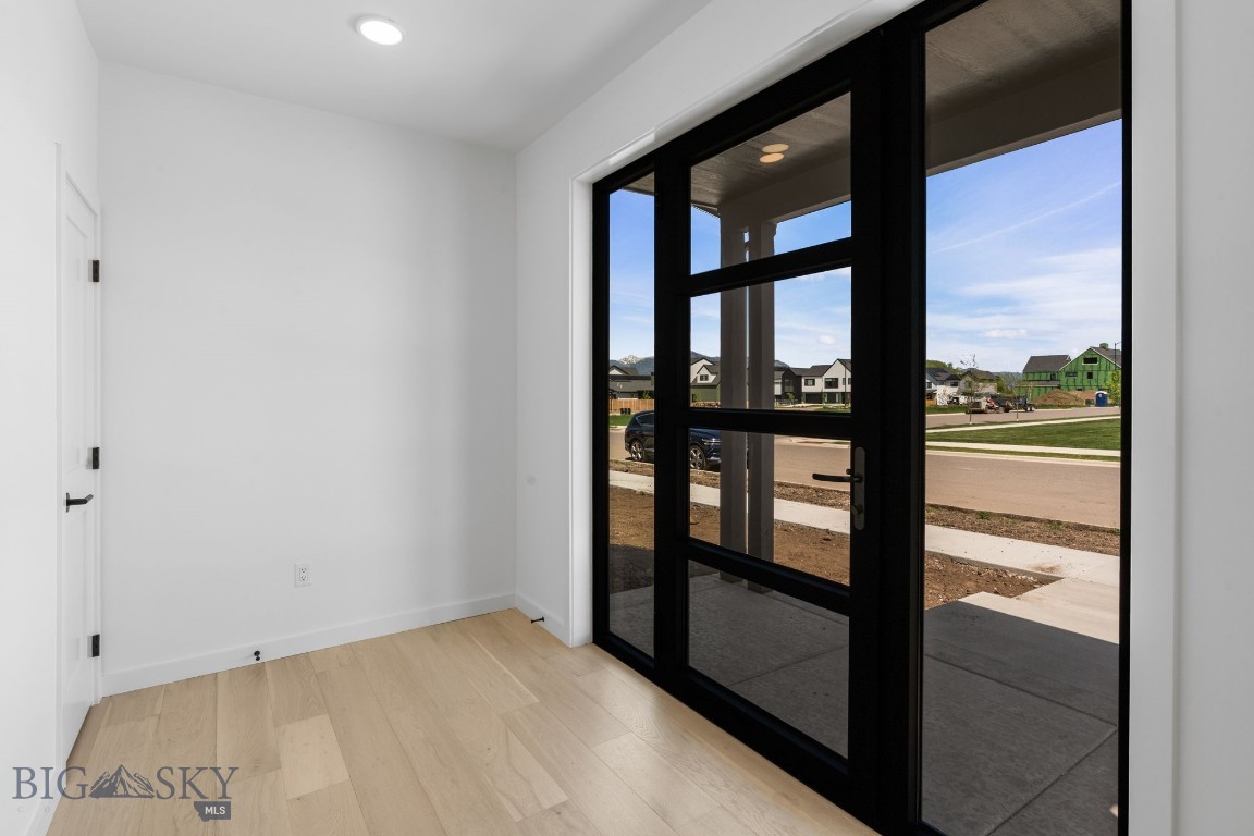 Bozeman, Montana 59718, United States, 4 Bedrooms Bedrooms, ,3 BathroomsBathrooms,Residential,Contingent,143024