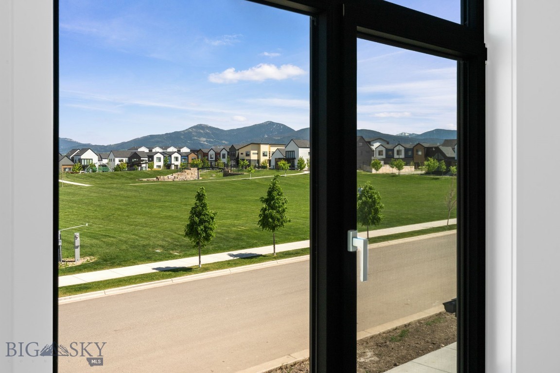 Bozeman, Montana 59718, United States, 4 Bedrooms Bedrooms, ,3 BathroomsBathrooms,Residential,Contingent,143024