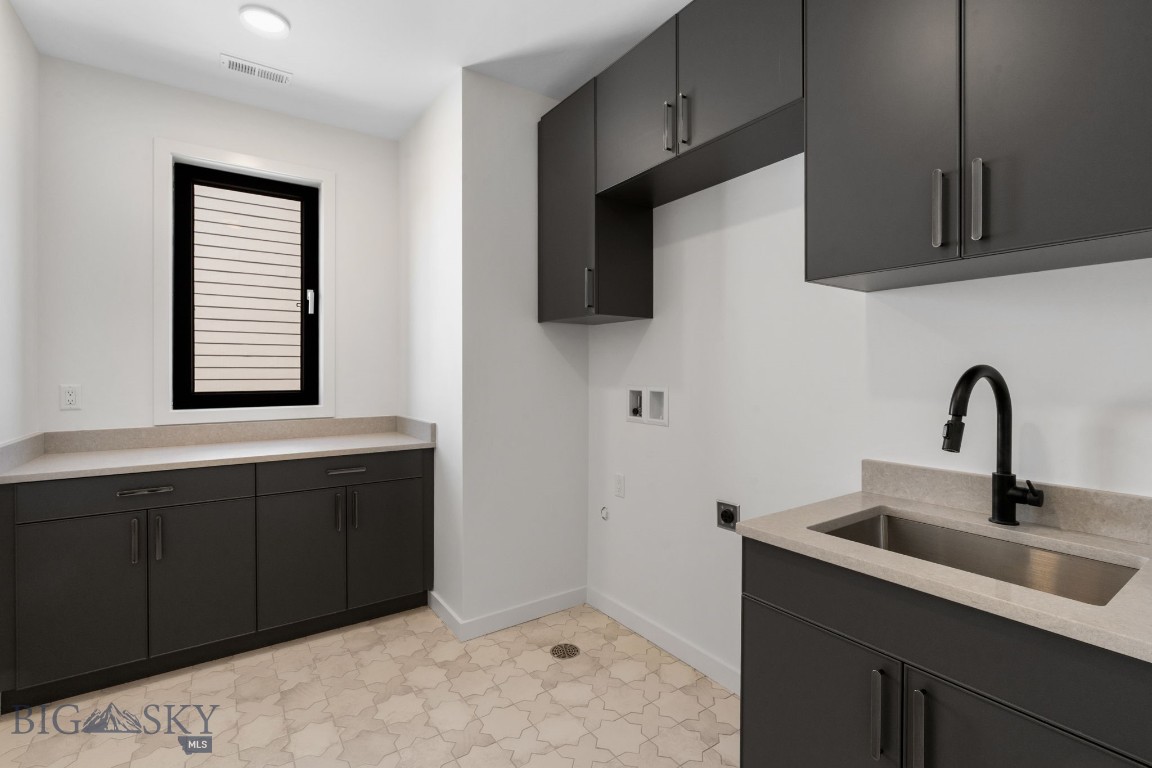 Bozeman, Montana 59718, United States, 4 Bedrooms Bedrooms, ,3 BathroomsBathrooms,Residential,Contingent,143024