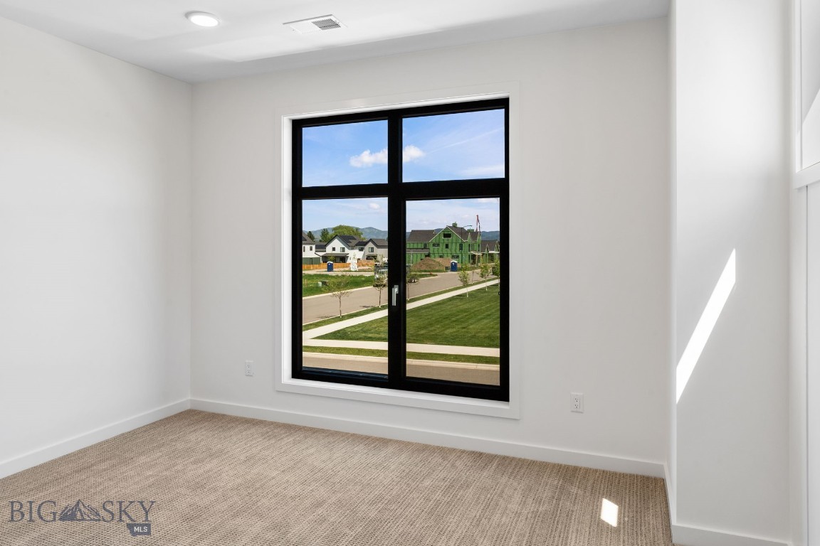 Bozeman, Montana 59718, United States, 4 Bedrooms Bedrooms, ,3 BathroomsBathrooms,Residential,Contingent,143024