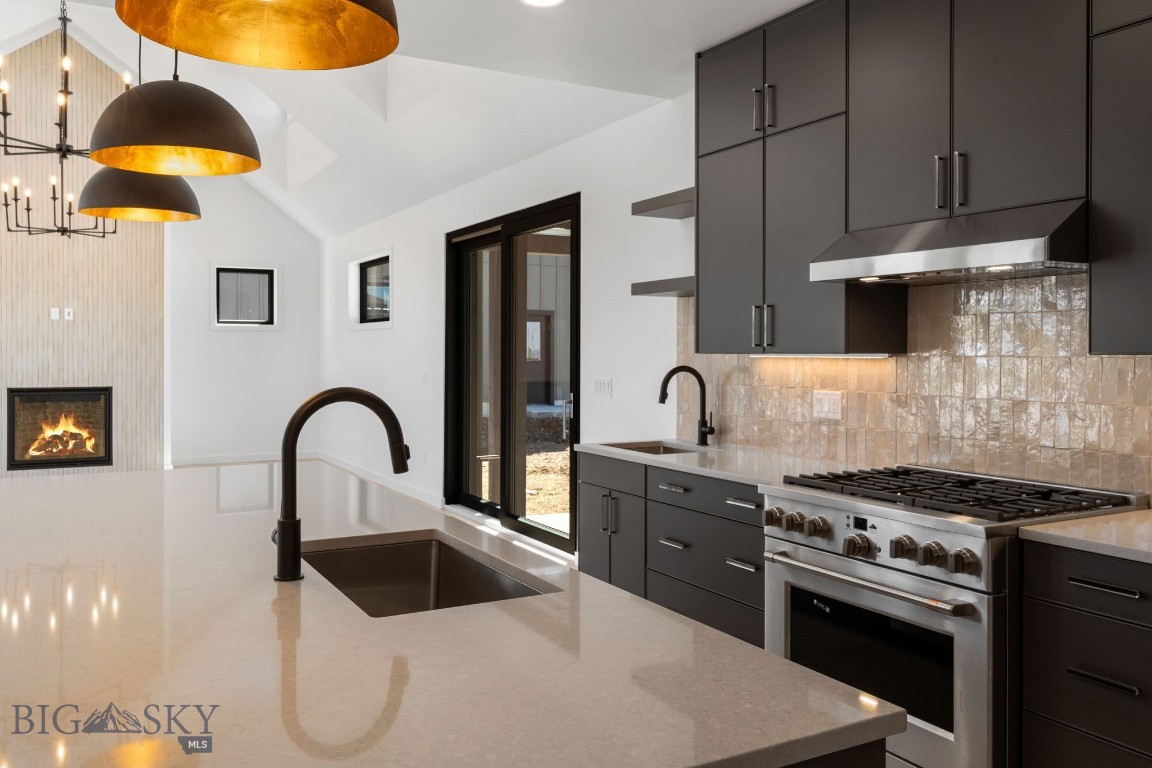 Bozeman, Montana 59718, United States, 4 Bedrooms Bedrooms, ,3 BathroomsBathrooms,Residential,Contingent,143024