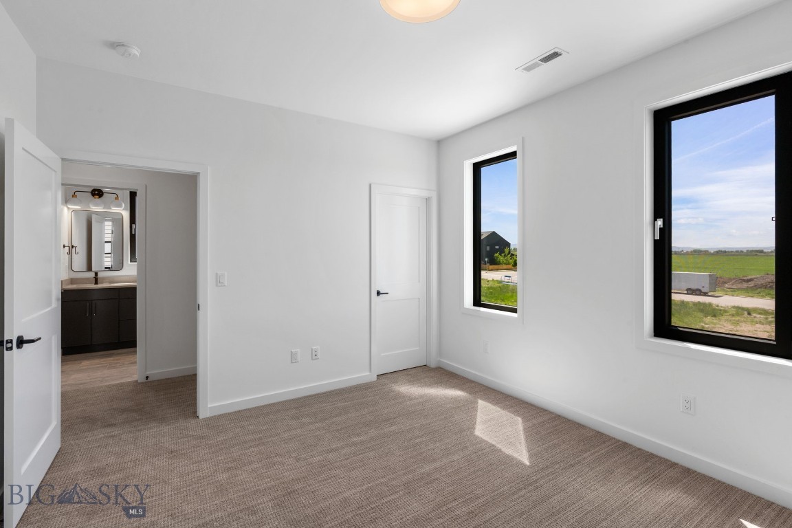 Bozeman, Montana 59718, United States, 4 Bedrooms Bedrooms, ,3 BathroomsBathrooms,Residential,Contingent,143024