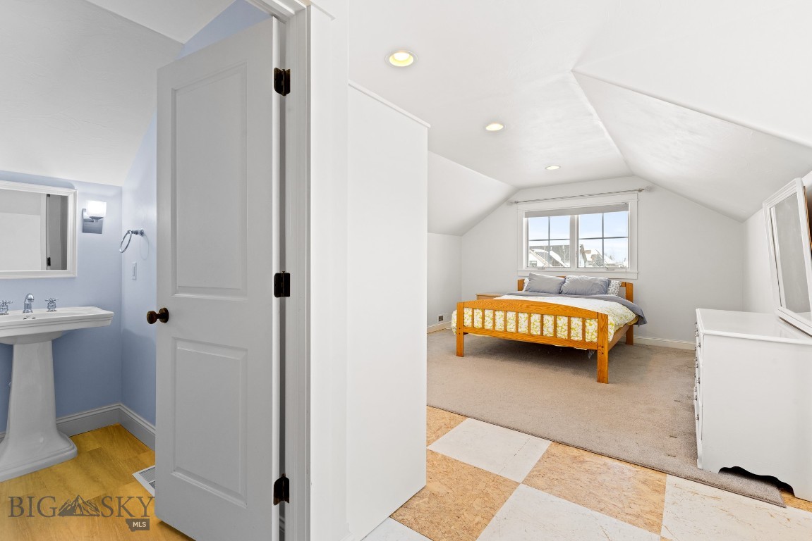 Bozeman, Montana 59715, United States, 3 Bedrooms Bedrooms, ,3 BathroomsBathrooms,Residential,Active,6107