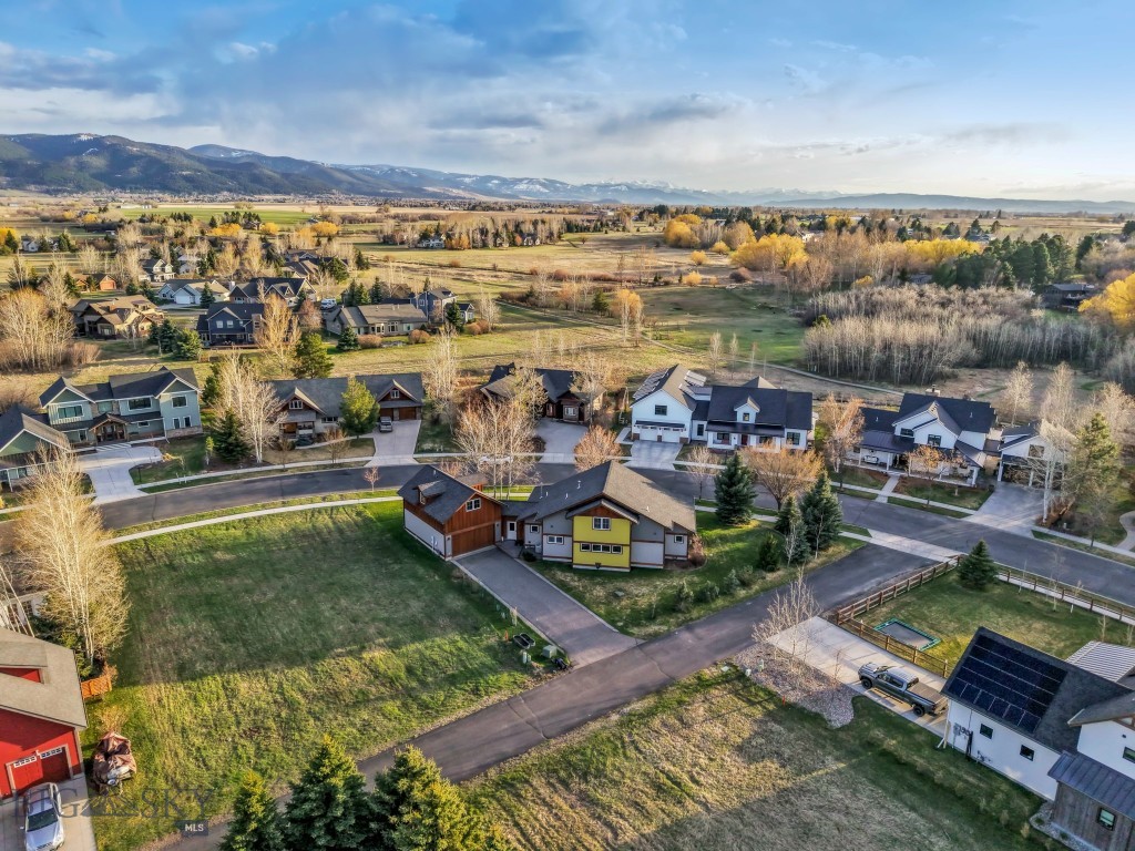 Bozeman, Montana 59715, United States, 3 Bedrooms Bedrooms, ,3 BathroomsBathrooms,Residential,Active,6107