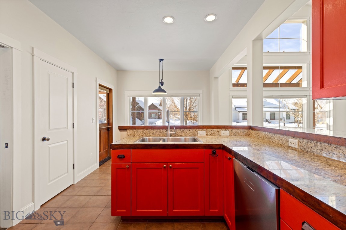 Bozeman, Montana 59715, United States, 3 Bedrooms Bedrooms, ,3 BathroomsBathrooms,Residential,Active,6107