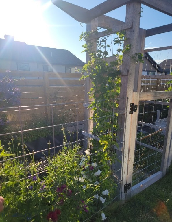 Ryen Glenn - Residential