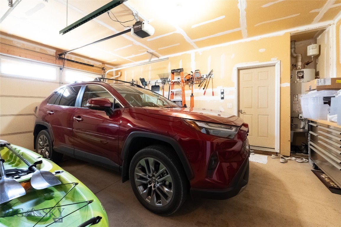 Lessley Estates Condo - Residential