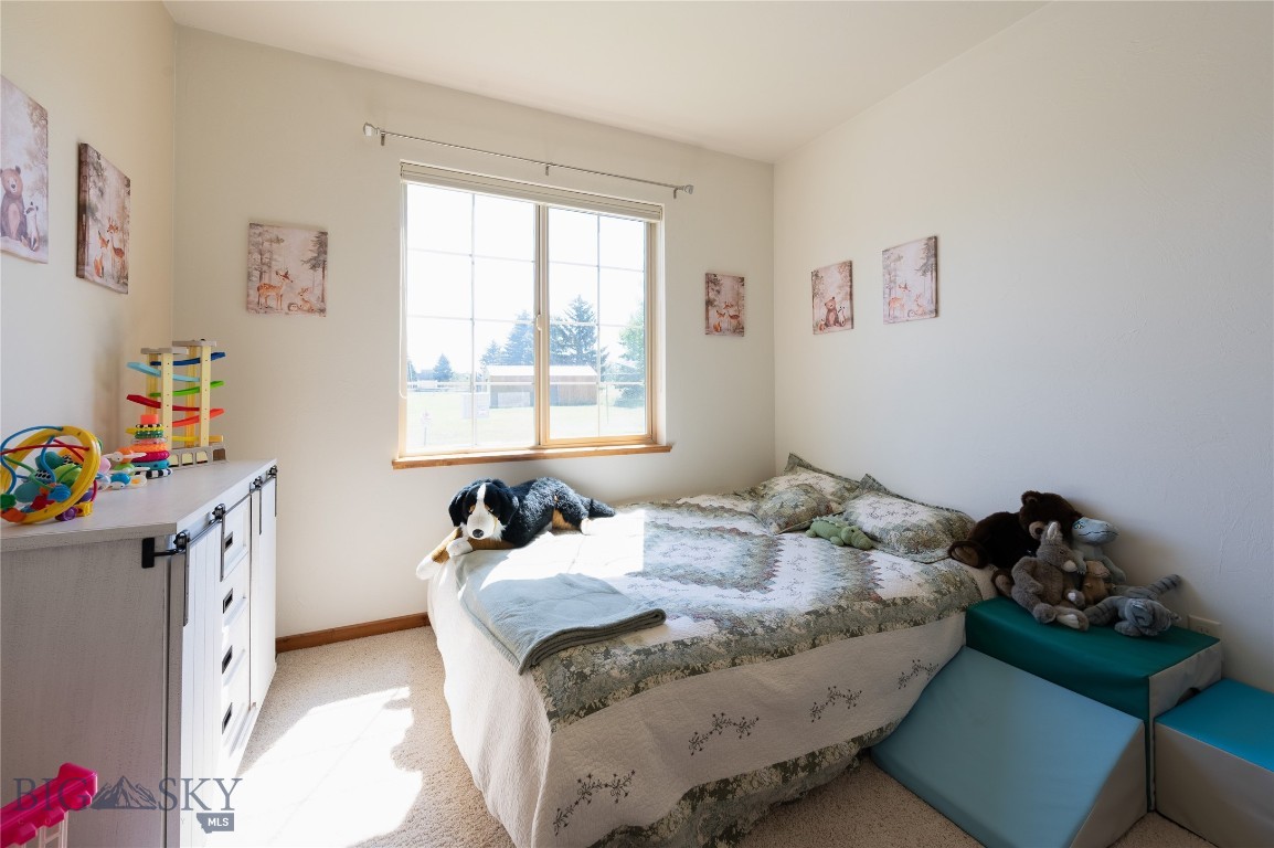 Lessley Estates Condo - Residential