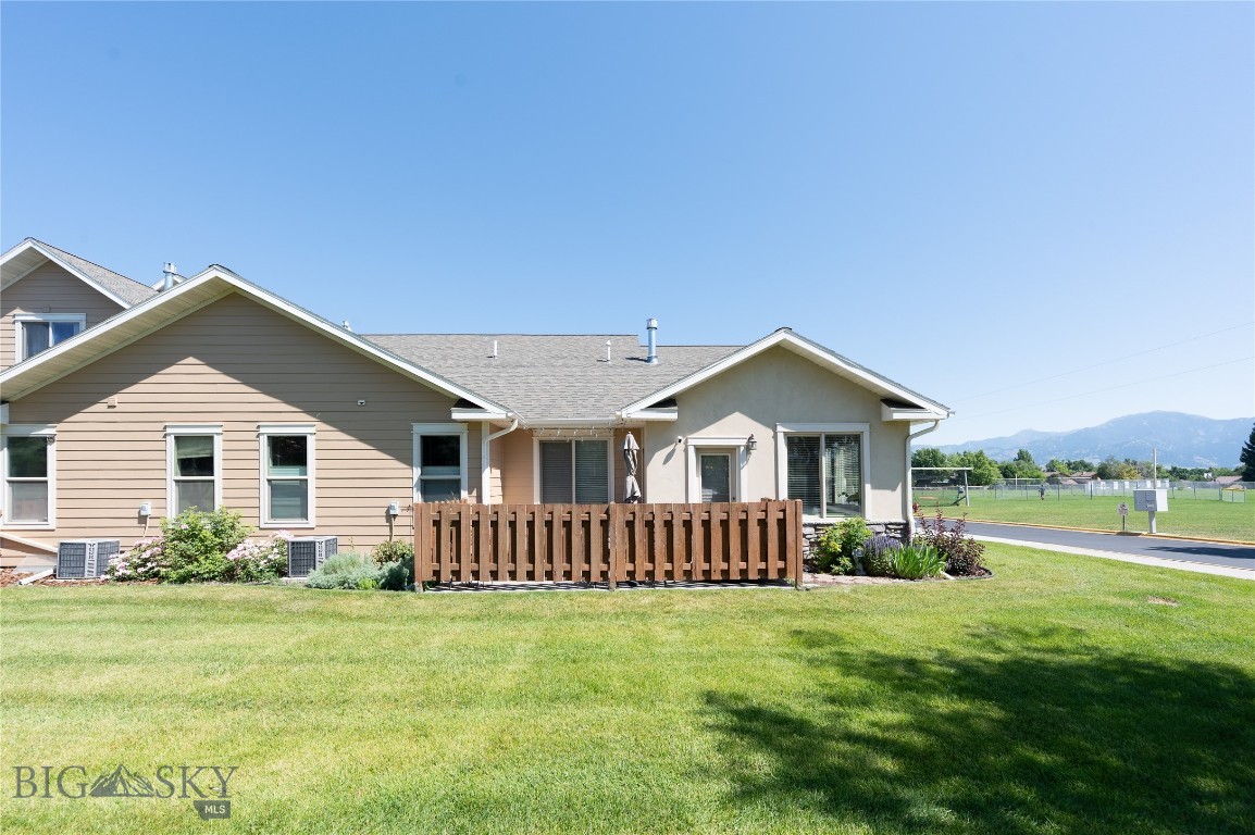 Lessley Estates Condo - Residential