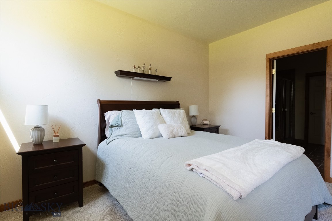 Lessley Estates Condo - Residential