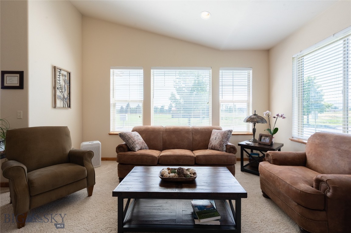 Lessley Estates Condo - Residential