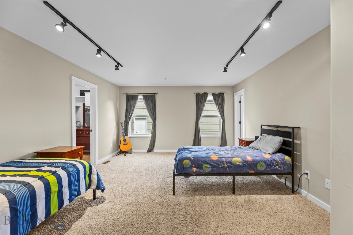 Meadowbrook Estates - Residential