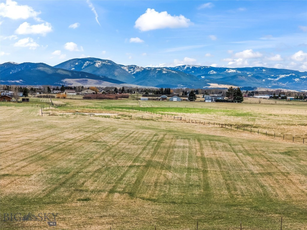 Meadowbrook Estates - Residential