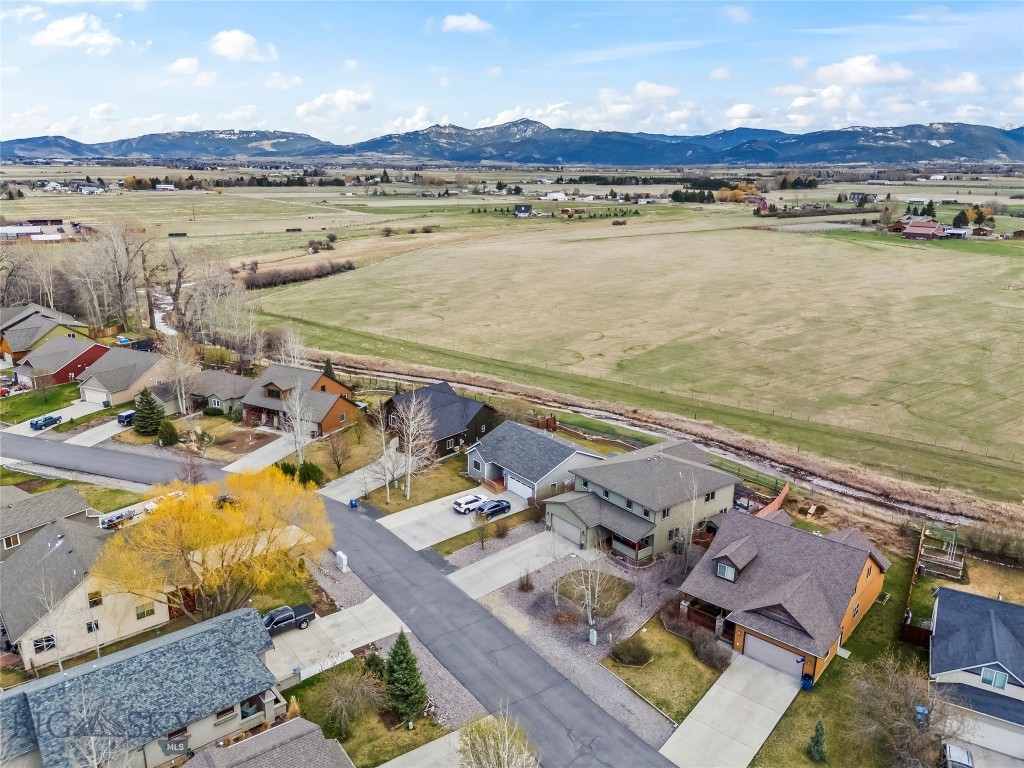 Meadowbrook Estates - Residential