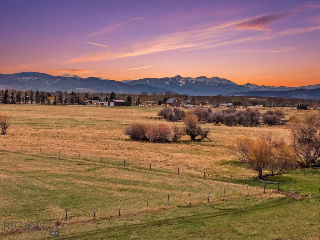 Meadowbrook Estates - Residential