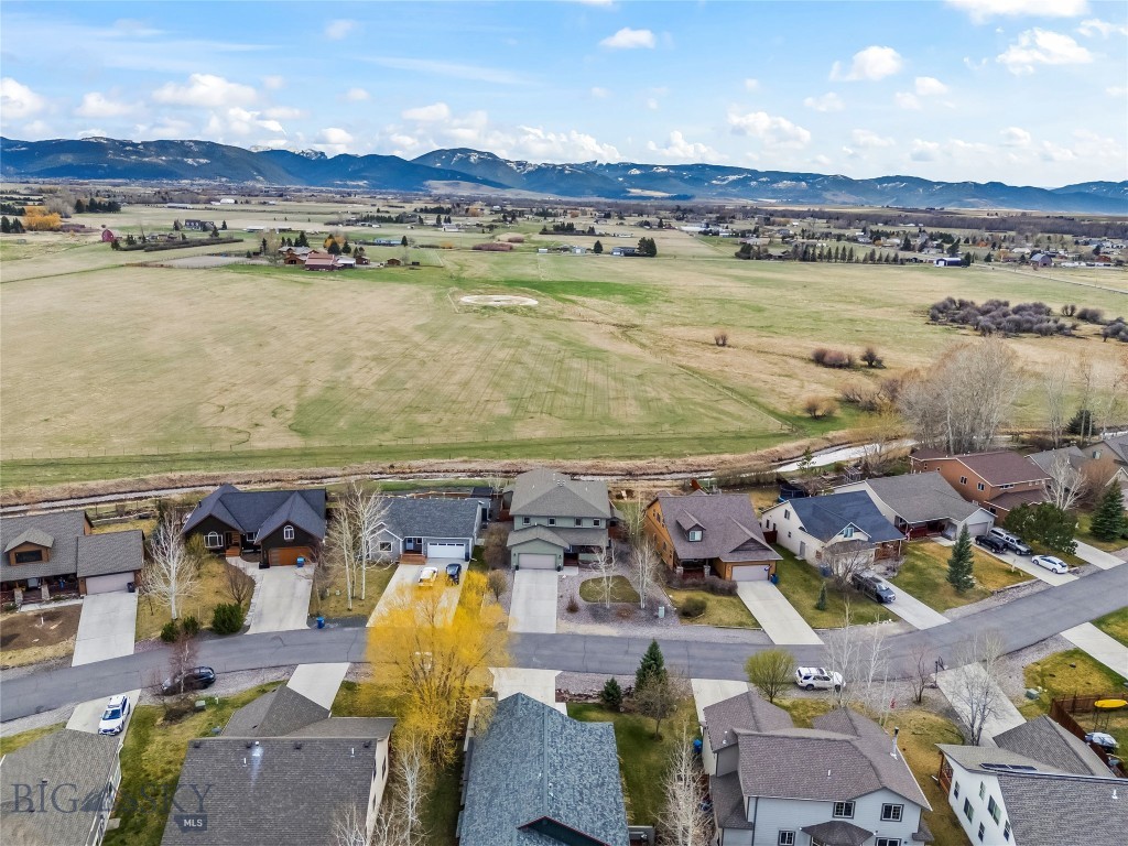 Meadowbrook Estates - Residential