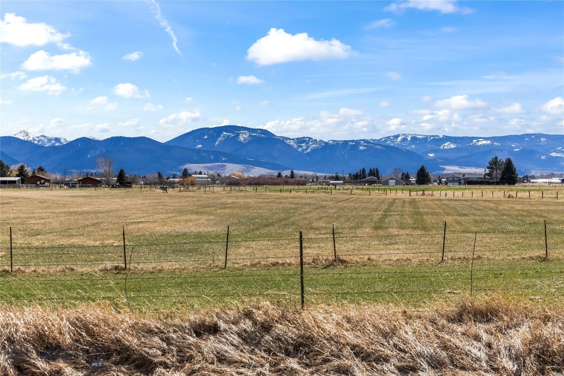 Meadowbrook Estates - Residential