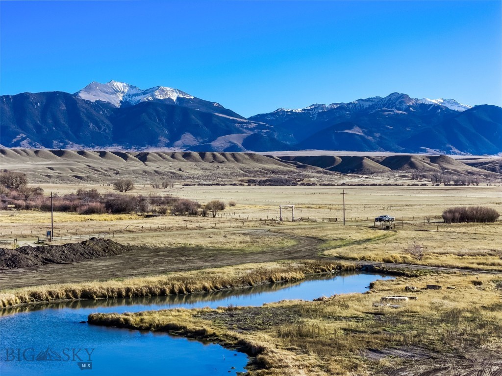 311 Jeffers Loop Road