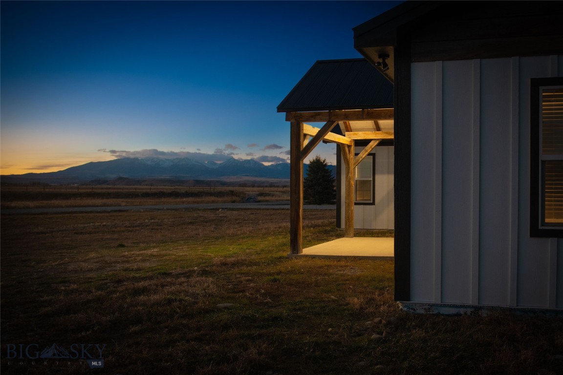 Yellowstone Meadows - Residential