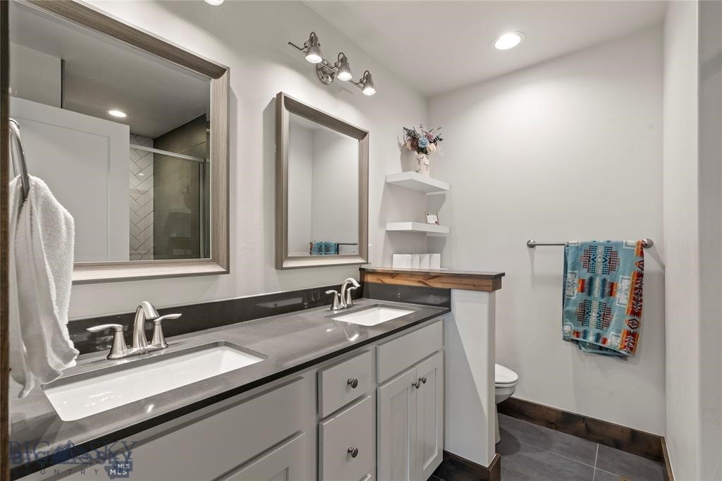 Laurel Glen - Residential