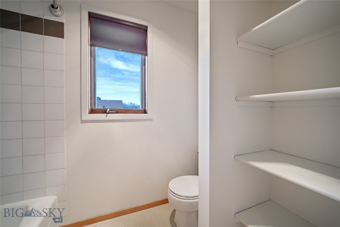 Two Creek Condo - Residential