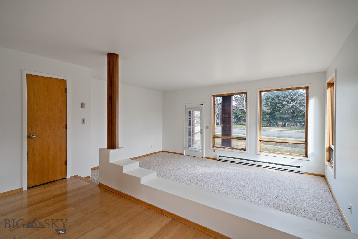 Two Creek Condo - Residential