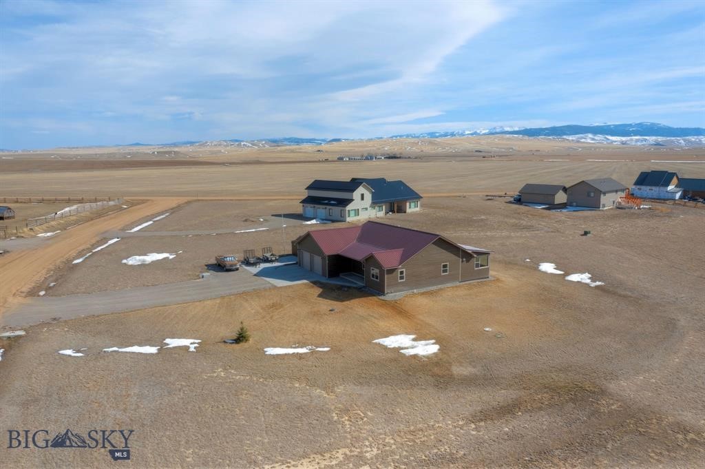 7 Whitetail Drive