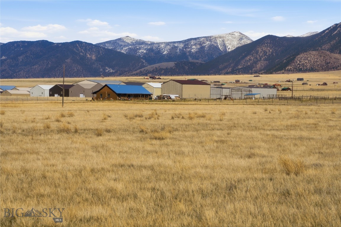 Shining Mountain Airpark - Land