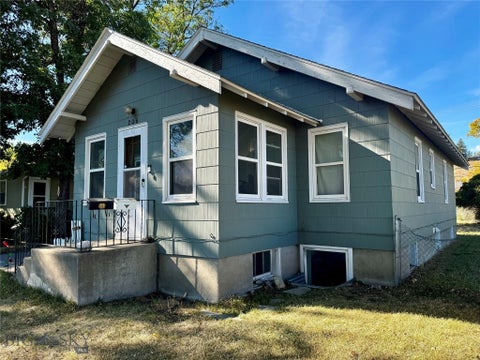 Photo of 206 W Front Street, Livingston, MT 59047 (MLS # 415268)