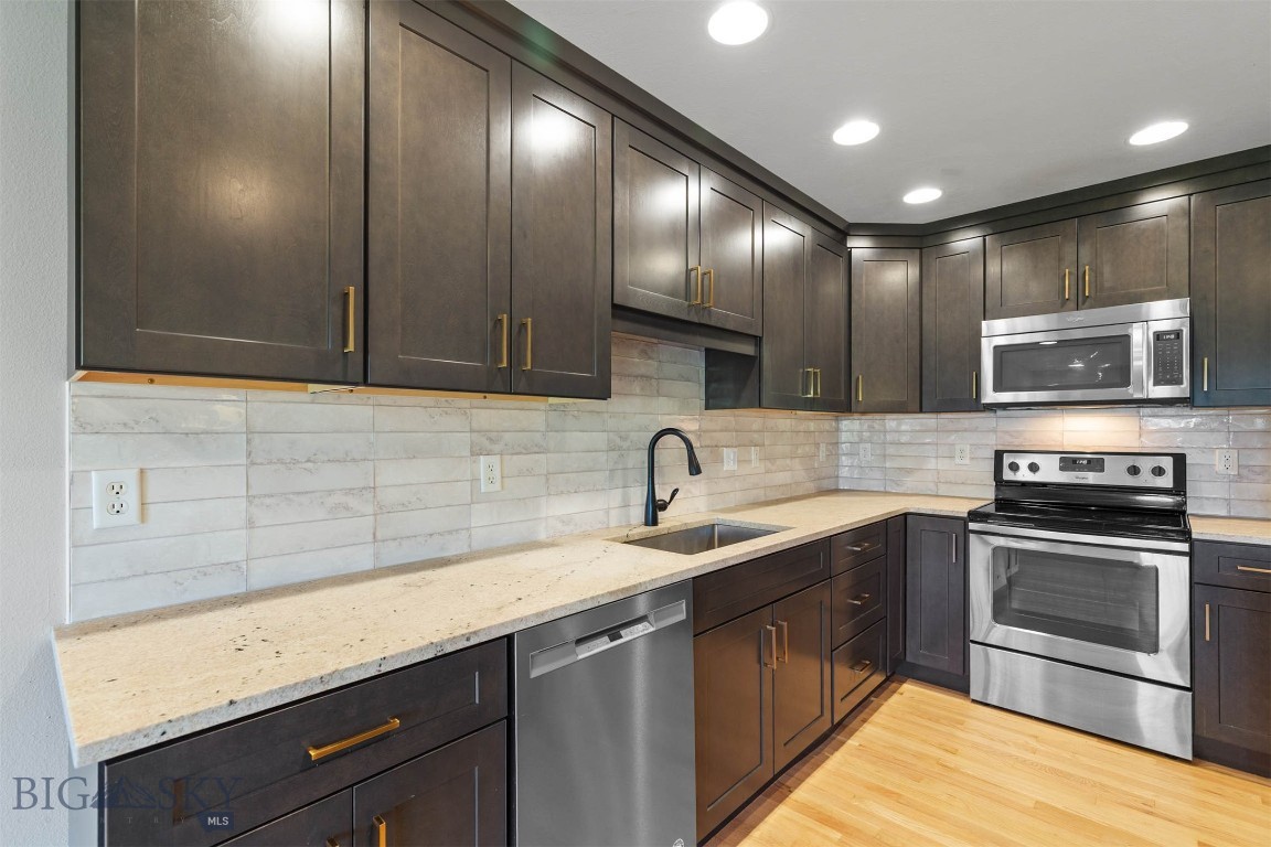 Cattail Creek - Residential