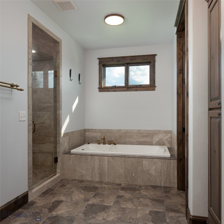 Bozeman, Montana 59718, United States, 3 Bedrooms Bedrooms, ,4 BathroomsBathrooms,Residential,Active,164420