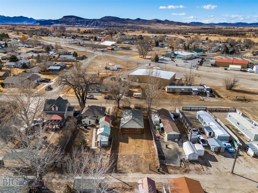 Milwaukee Land Company - Residential