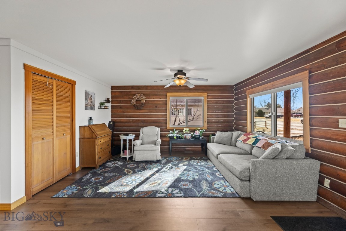 Milwaukee Land Company - Residential