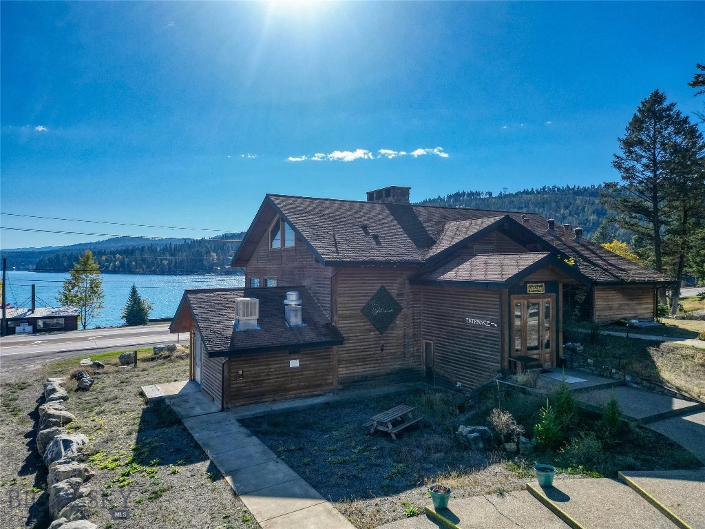 5463 US Highway 93 S