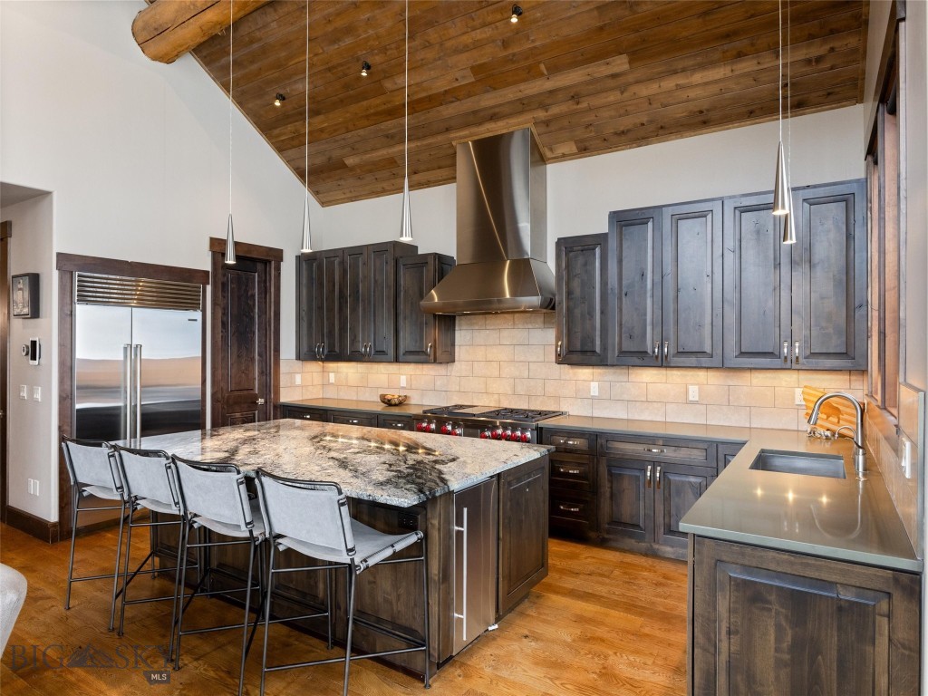 Cascade Ridge Condos - Residential