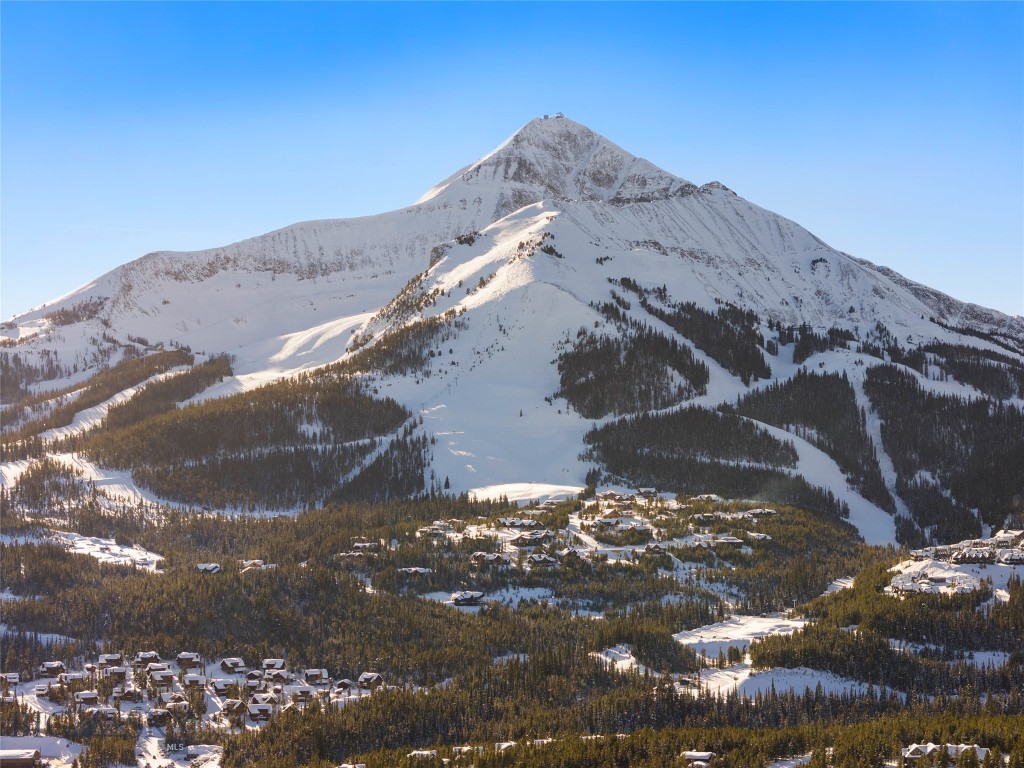 Cascade Ridge Condos - Residential
