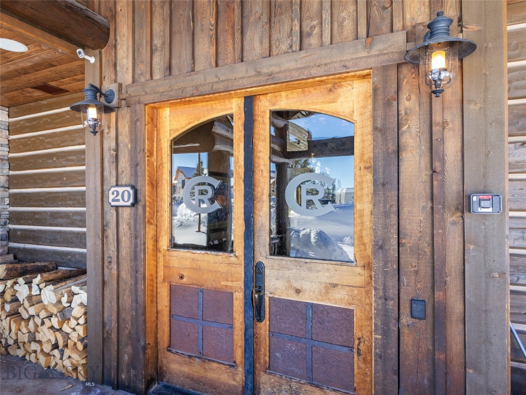 Cascade Ridge Condos - Residential