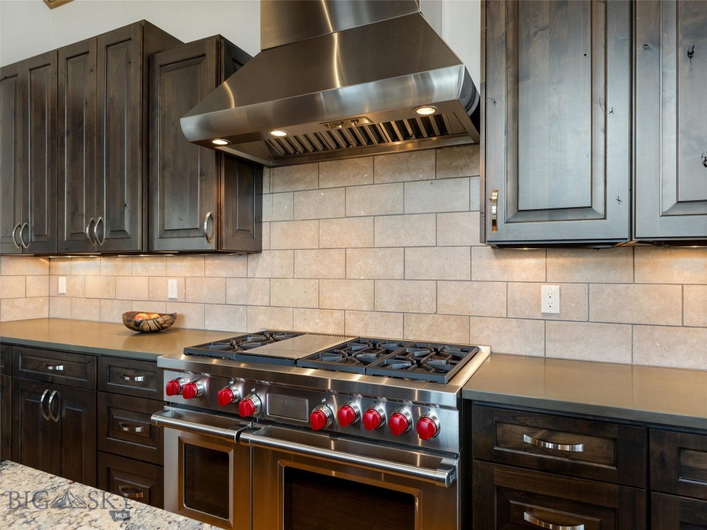 Cascade Ridge Condos - Residential
