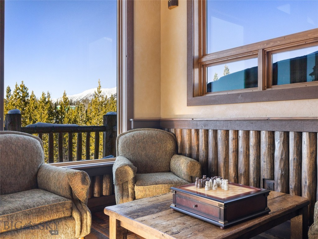 Cascade Ridge Condos - Residential