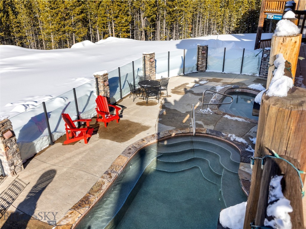 Cascade Ridge Condos - Residential