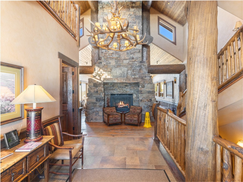 Cascade Ridge Condos - Residential
