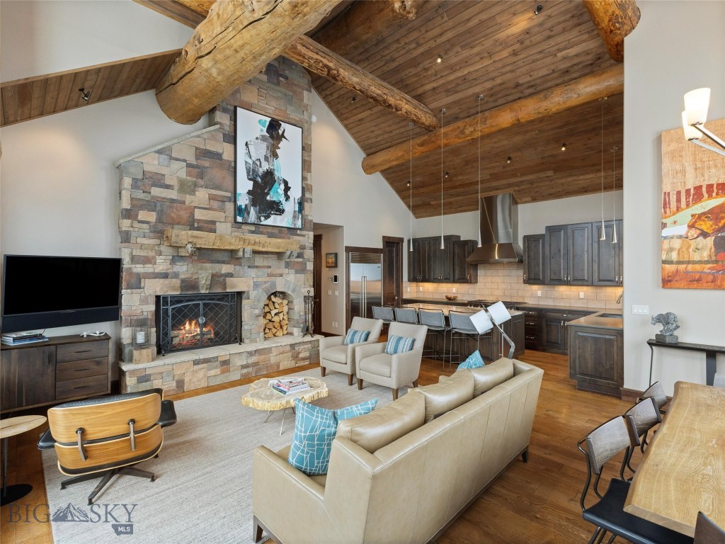 Cascade Ridge Condos - Residential