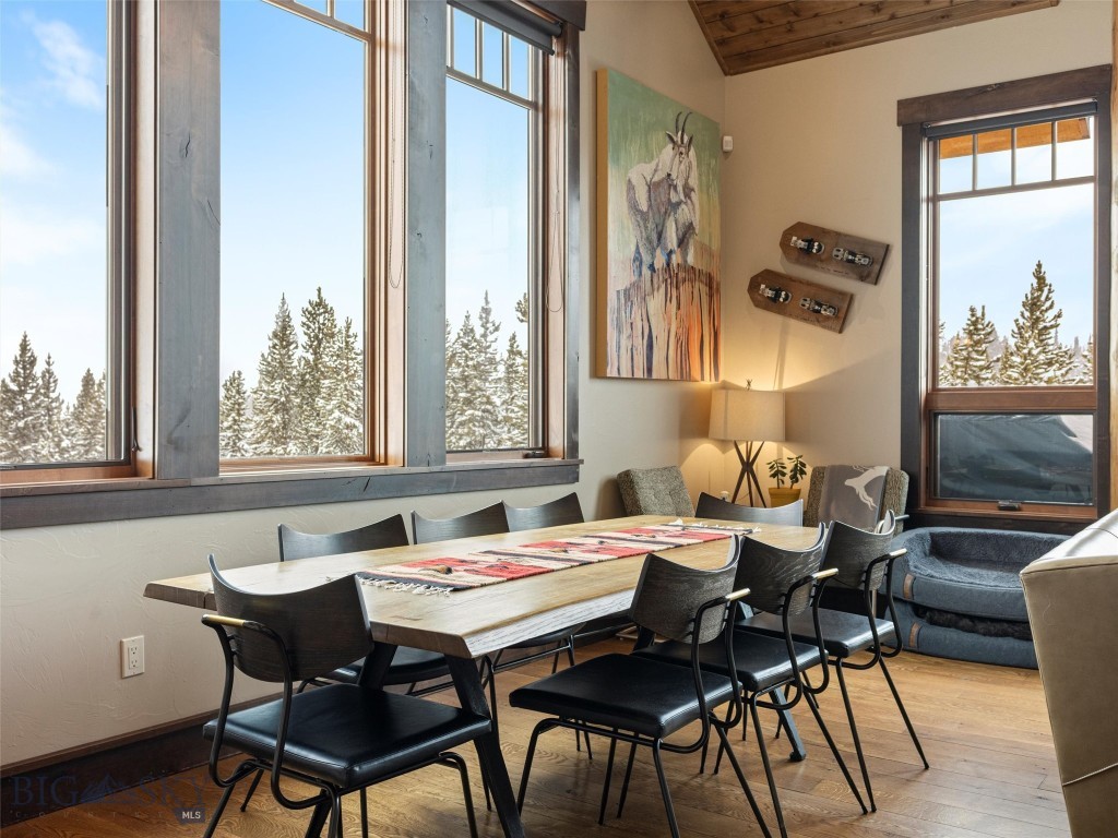 Cascade Ridge Condos - Residential